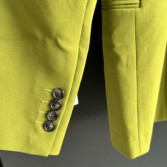 ASOS DESIGN Tall single button 70s suit blazer in moss - Picture 5 of 8